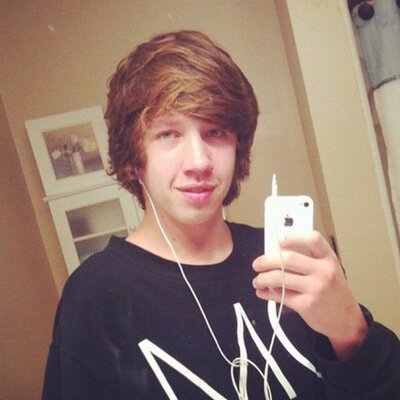 Profile Picture of Dustin Turner (@dustinturner587) on Twitter