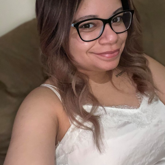 Profile Picture of Allison Jasmine (@allison_jasmine) on Poshmark