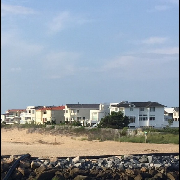 Profile Picture of Emma Notte (@pammyn) on Poshmark