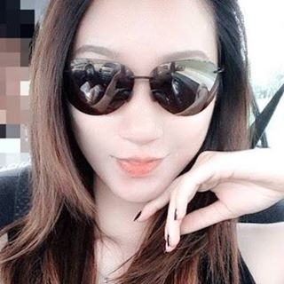 Profile Picture of Crystal Loo (@Crystal-Loo) on Facebook