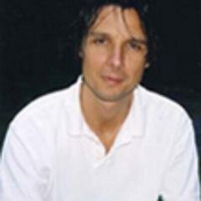 Profile Picture of Jo Colman (@JoColmanTweets) on Twitter