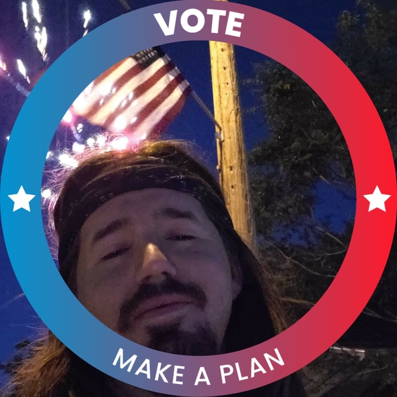 Profile Picture of Andrew Rosenberg (@andrewrosenberg) on Poshmark