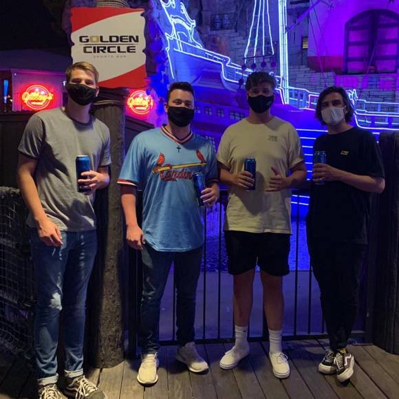 Profile Picture of Erik Fisbeck (@erikfizz742) on Poshmark