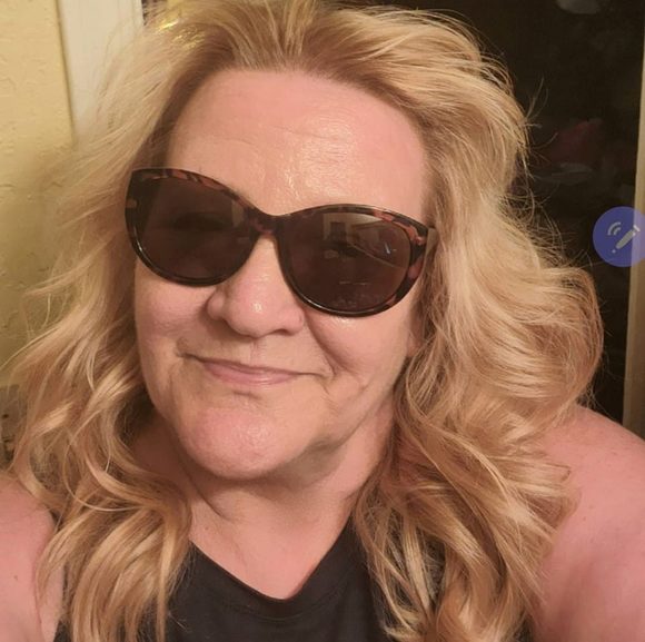 Profile Picture of Cathy Hooks (@bluecat100) on Poshmark