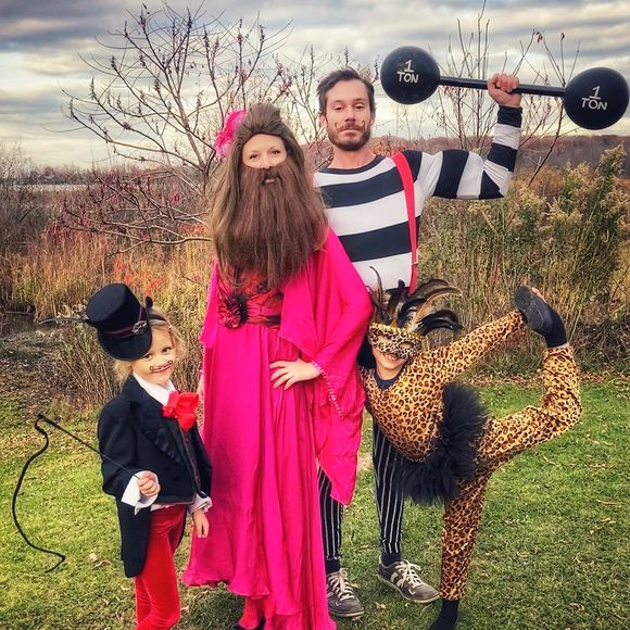 Profile Picture of Mia Fothergill (@miafothergill) on Poshmark