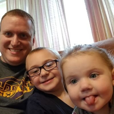 Profile Picture of Anthony Neagle (@awneagle) on Twitter
