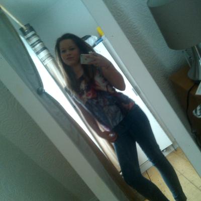 Profile Picture of Katelyn Davies (@katelyndavies47) on Twitter
