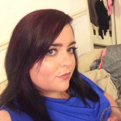 Profile Picture of Michaela (@KaylaBeans10) on Twitter