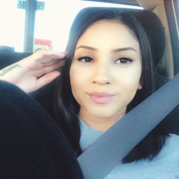 Profile Picture of Aleida Alvarado (@aalvarado237) on Poshmark