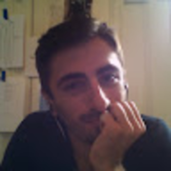 Profile Picture of Adam Simonoff (@adaminsf) on Poshmark