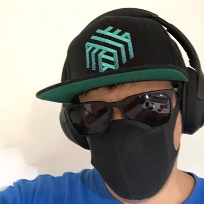 Profile Picture of Javier Galvez (@theGuate) on Twitter