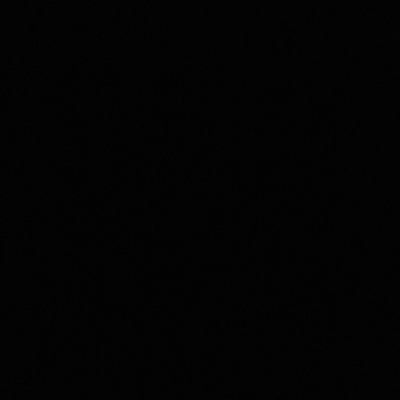 Profile Picture of Leaira Clagnaz (@lclagnaz) on Poshmark