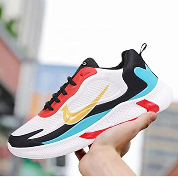 Profile Picture of Divyesh Vadher (@dev9266) on Poshmark