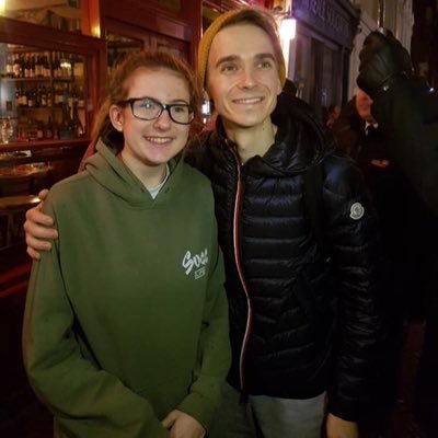 Profile Picture of Daisy • 149 DAYS • MISSES THE PIE SHOW🥺🥧 (@suggwellstyles) on Twitter
