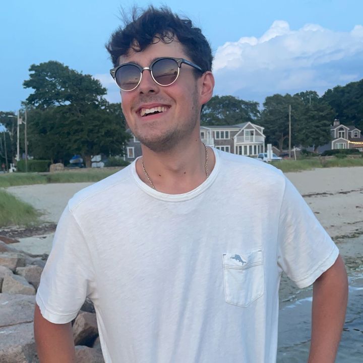 Profile Picture of jason (@notjasonbob2) on Tiktok