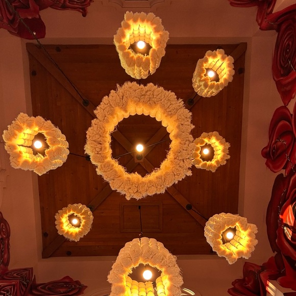 Profile Picture of Cassandra Butcher (@stylelounge) on Poshmark