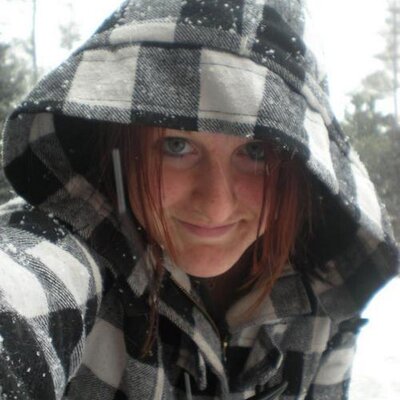 Profile Picture of Deanna Heath (@deanbeanxo) on Twitter