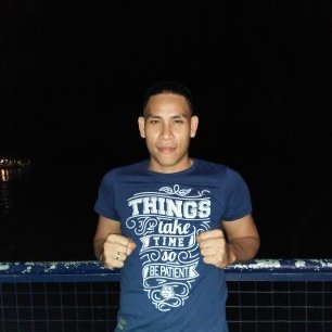 Profile Picture of Robert Pon (@RobertPon3) on Twitter