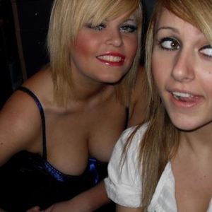 Profile Picture of Mel Hackett (@chunkyxfringe) on Myspace