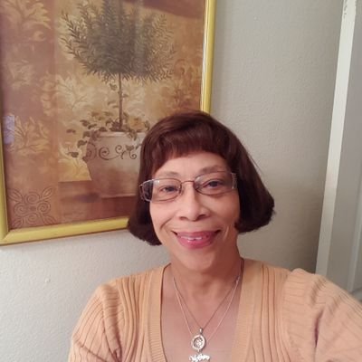 Profile Picture of Joyce Hubbard (@joymhg645) on Twitter