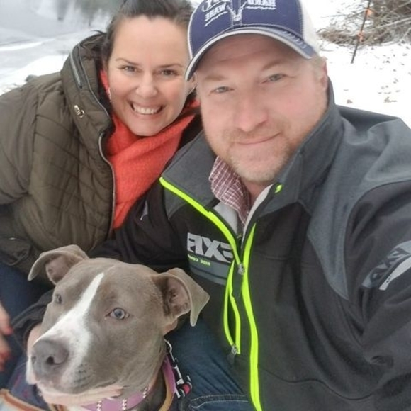 Profile Picture of Gord Dynneson (@gorddynneson) on Poshmark