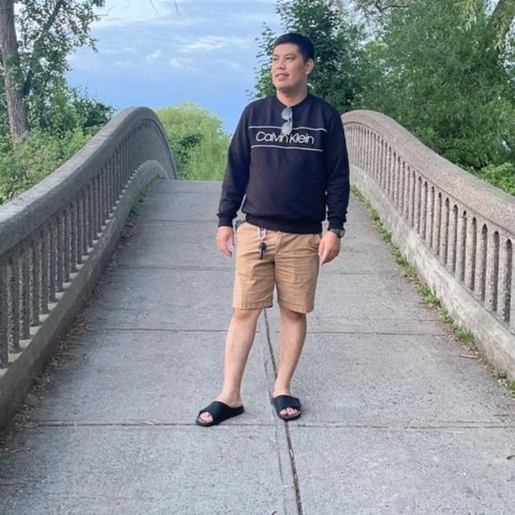 Profile Picture of Dave Lucas (@davetlucas) on Poshmark