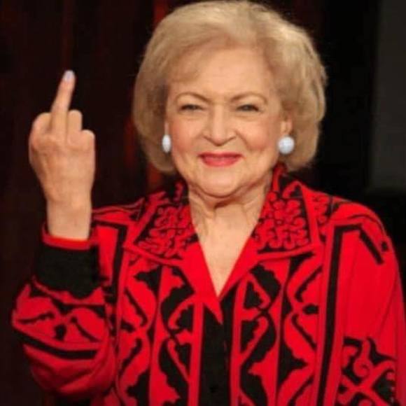 Profile Picture of Kellie Micka brubaker (@kbru2) on Poshmark