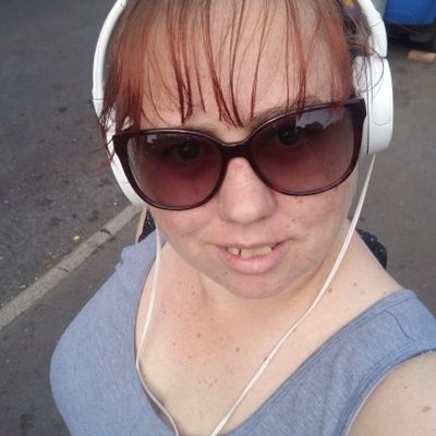 Profile Picture of Sarah Broadhead (@sarahb2308) on Twitter