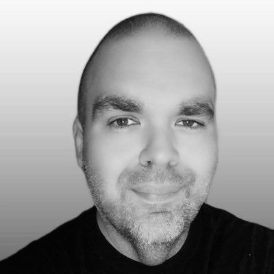 Profile Picture of Derek Leeon Twitter