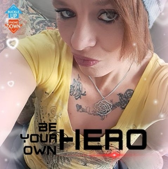 Profile Picture of Jara Burkhamer (@dollface381) on Poshmark