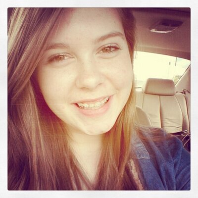 Profile Picture of Paige Ladd (@PaigeLaddBPL) on Twitter