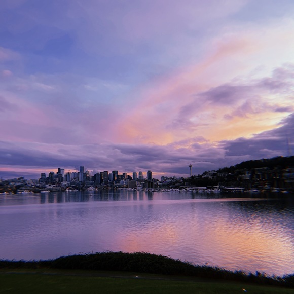 Profile Picture of Alex Sams (@alextothesams89) on Poshmark