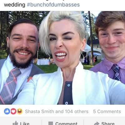 Profile Picture of Athena Ellis (@lovinwhisper) on Twitter