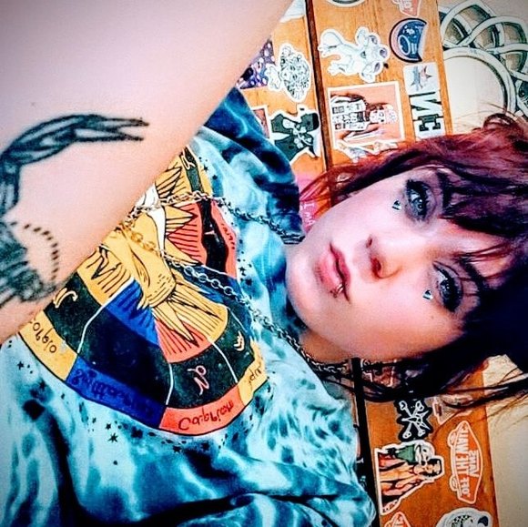 Carley Jacob - Poshmark Profile Picture of Carley Jacob (@harleysidor) on Poshmark