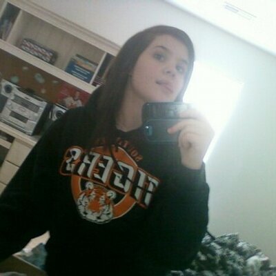 Profile Picture of Danielle Stultz (@WardoRules) on Twitter