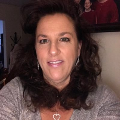 Profile Picture of Lisa Withey (@lisawithey2) on Twitter