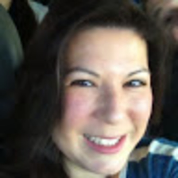 Profile Picture of Christina Krolczyk (@chriskro51) on Poshmark