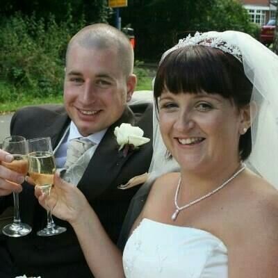 Profile Picture of Lisa Bartram (@lisabarty33) on Twitter