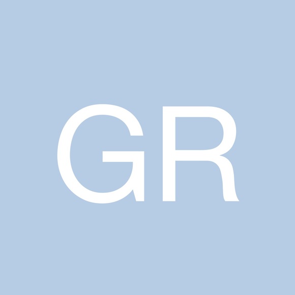 Profile Picture of Grace Rainero (@gracerainero) on Poshmark