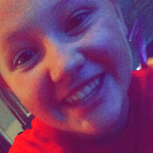 Profile Picture of Alysa Jones (@alysa_jones20) on Poshmark