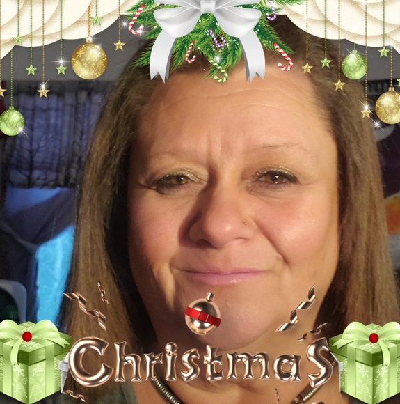 Profile Picture of Krystal Clark (@lace862008) on Poshmark