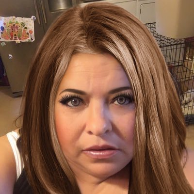 Profile Picture of Lily Cisneros (@LilyCisneros6) on Twitter