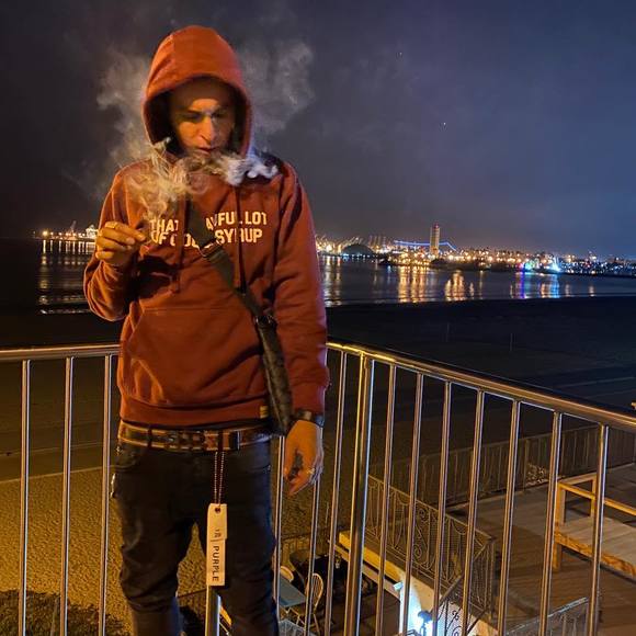 Profile Picture of Brandon Allen (@trvpicvl) on Poshmark