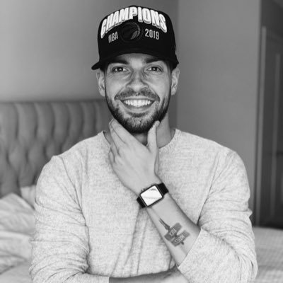 Profile Picture of Adam Tuck (@adamtuck) on Twitter
