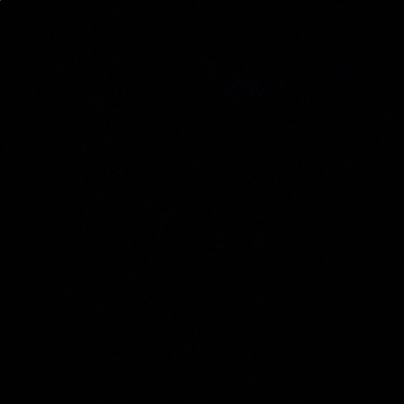 Profile Picture of Marie Cerdena (@mariecerdena) on Poshmark