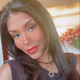 Profile Picture of Júlia Reis (@Ju_Reiss) on Pinterest