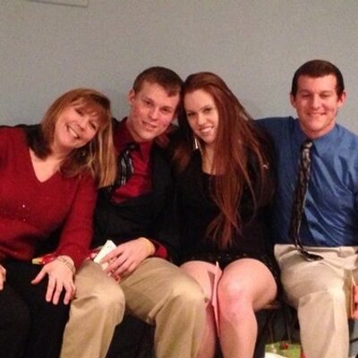 Profile Picture of Lisa Driscoll (@lisaadriscoll) on Twitter