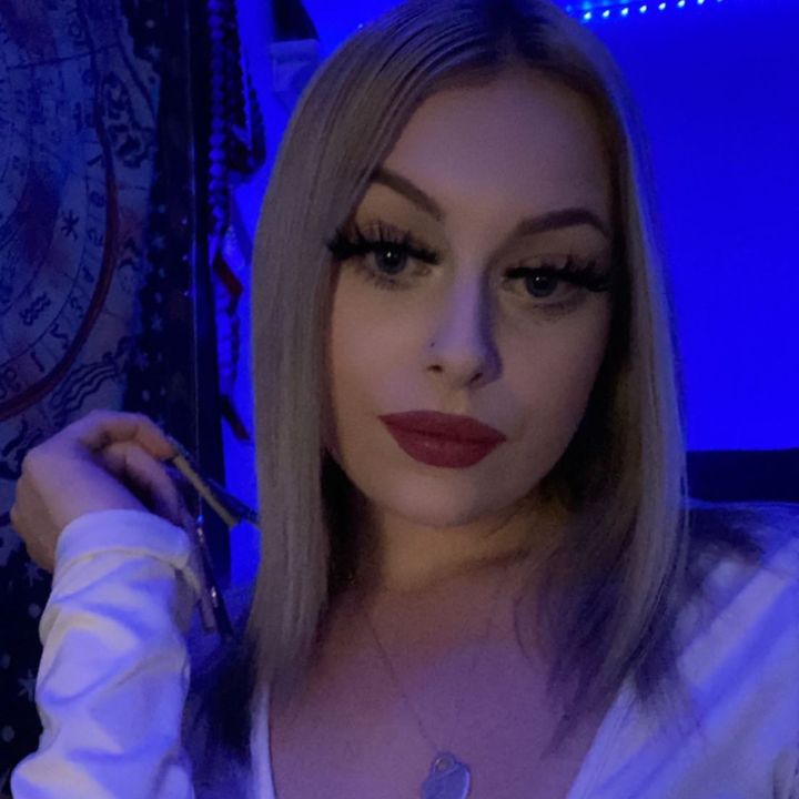 Profile Picture of Katelyn❤️‍🔥 (@cashhhmoneyyybabyyy) on Tiktok