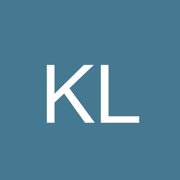 Profile Picture of Kenny Lin (@klin3) on Poshmark