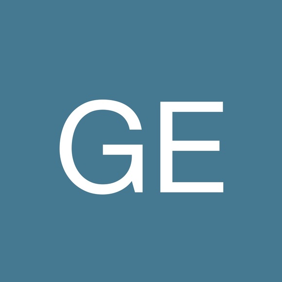 Profile Picture of Gabriel Echaveste (@shinkarakanvas) on Poshmark